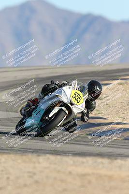 media/Dec-06-2025-CVMA (Sat) [[4a896cc04c]]/Race 9-500-400-350 Supersport/